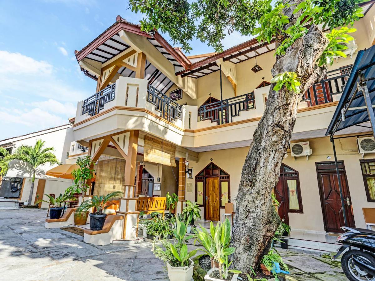 בניוואנגי Oyo 91261 Cita Suraya Homestay מראה חיצוני תמונה