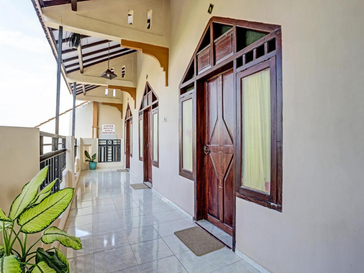 בניוואנגי Oyo 91261 Cita Suraya Homestay מראה חיצוני תמונה