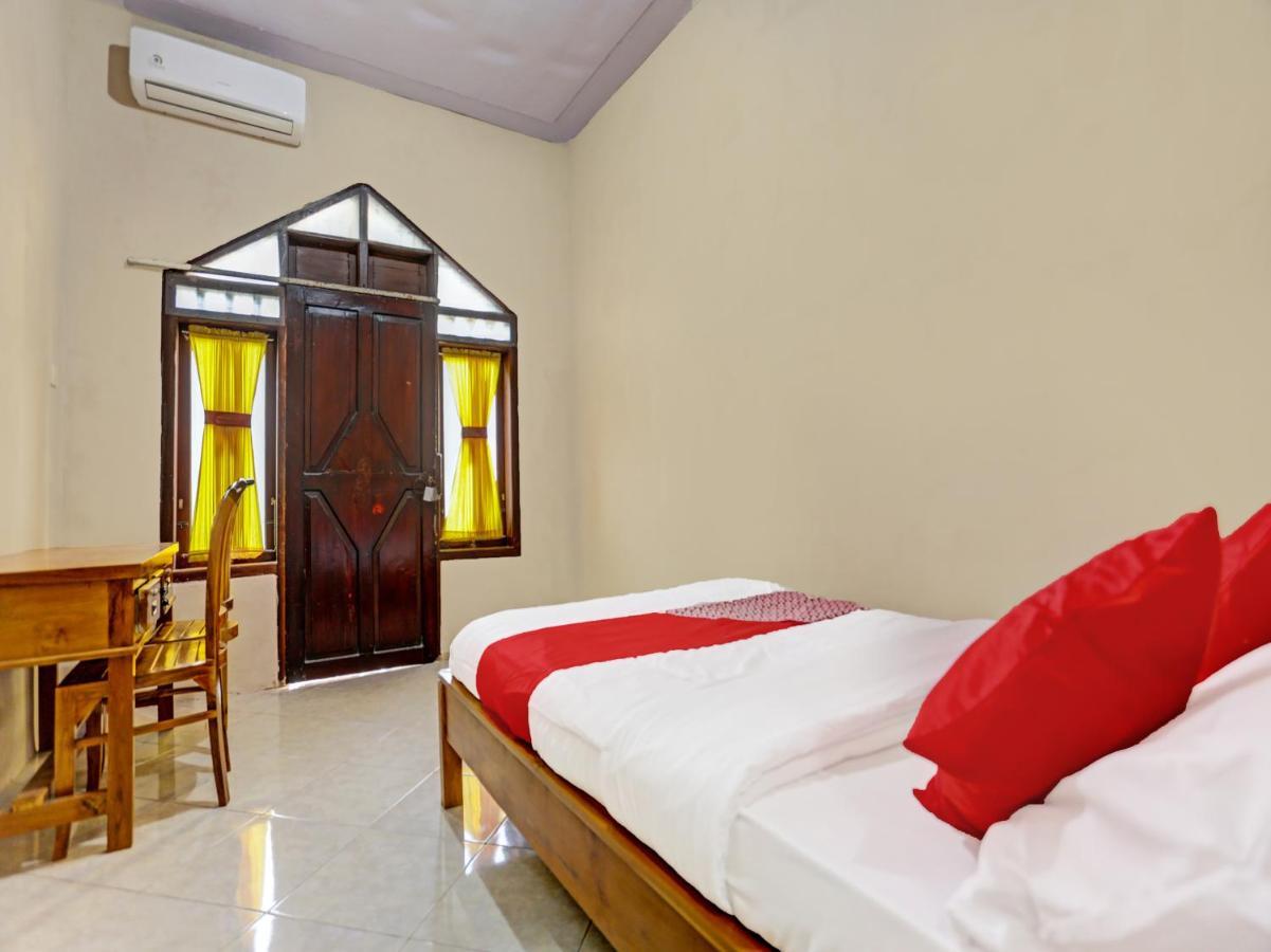 בניוואנגי Oyo 91261 Cita Suraya Homestay מראה חיצוני תמונה